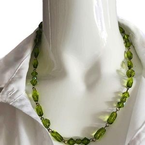 Green Acrylic Necklace W/magnetic clasp